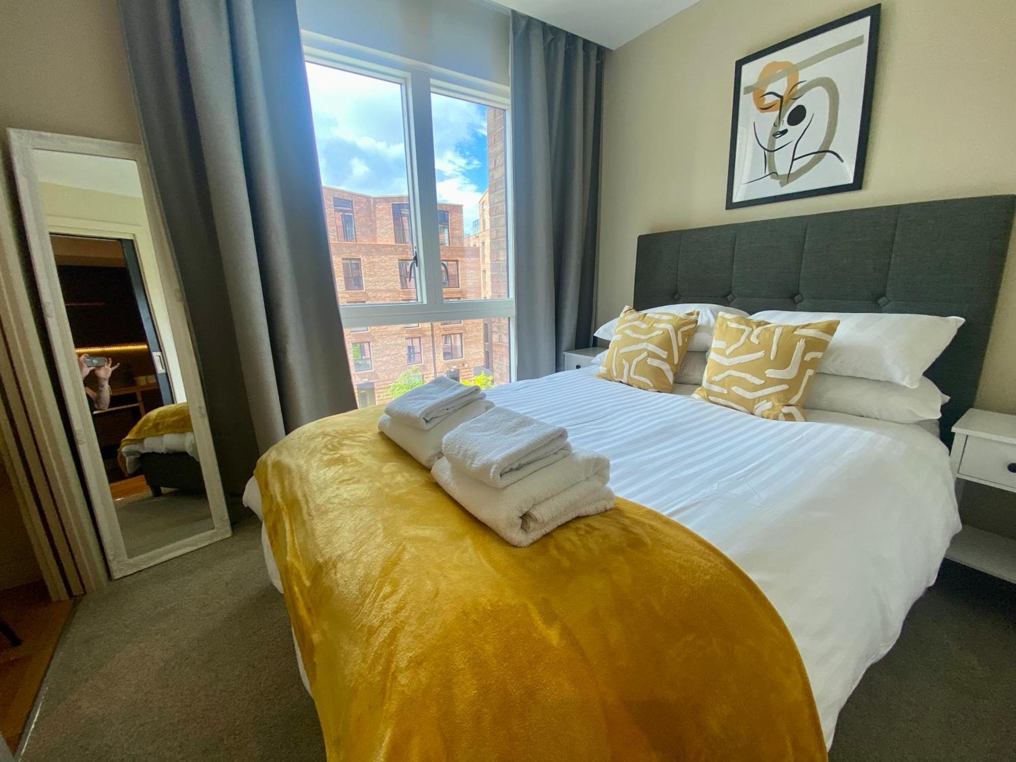 Luxury Apartment Suite Within The City Walls 约克 外观 照片